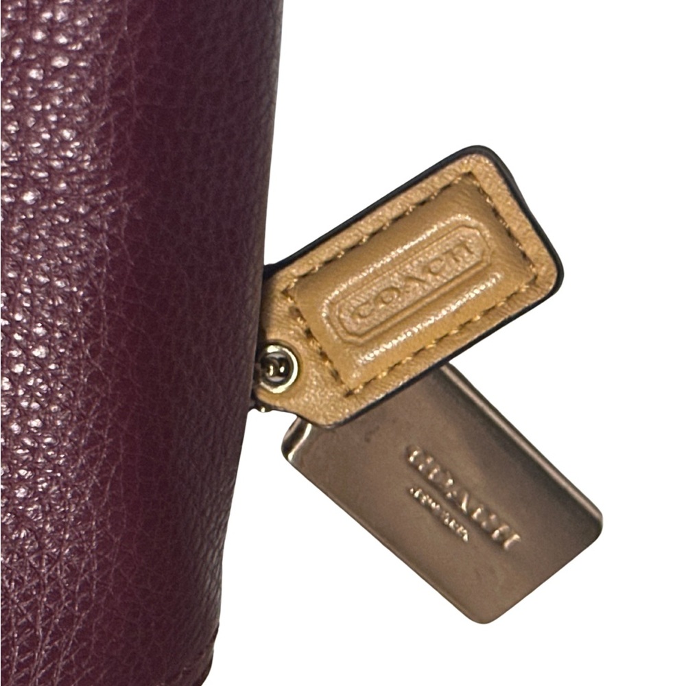 Coach Oxblood Small Leather Crossbody Bag Luxery - Picture 7 of 8